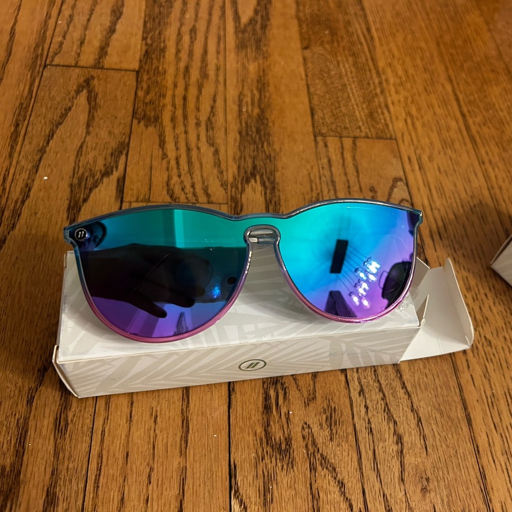 New North Park X2 Blenders Eyewear Sunglasses